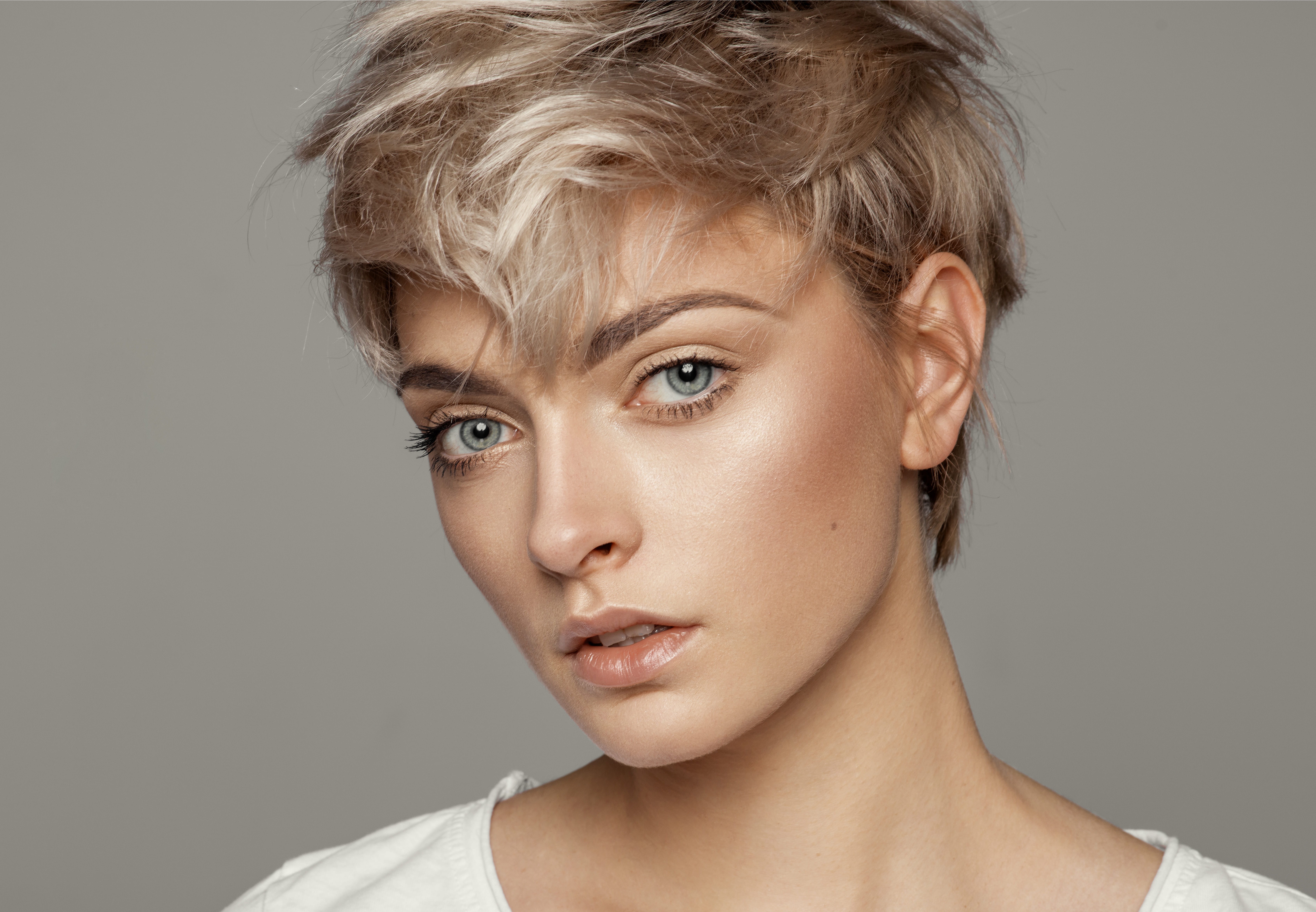 Damen Haarschnitt